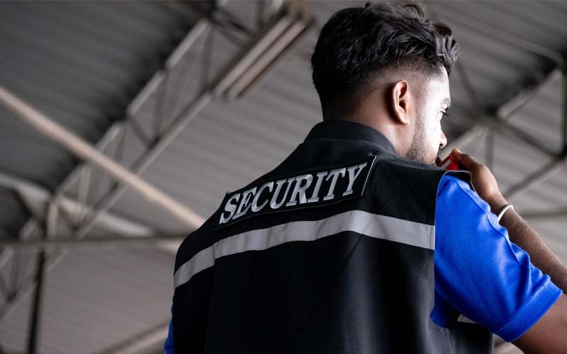 Barzo Security Officer